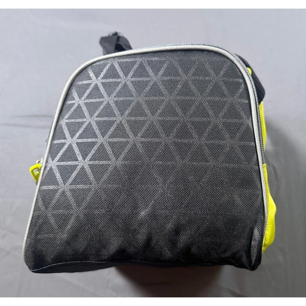 Igloo Medium Duffel Sport Brights Cooler Bag Acid Green‎ Black 00162067 NWT
